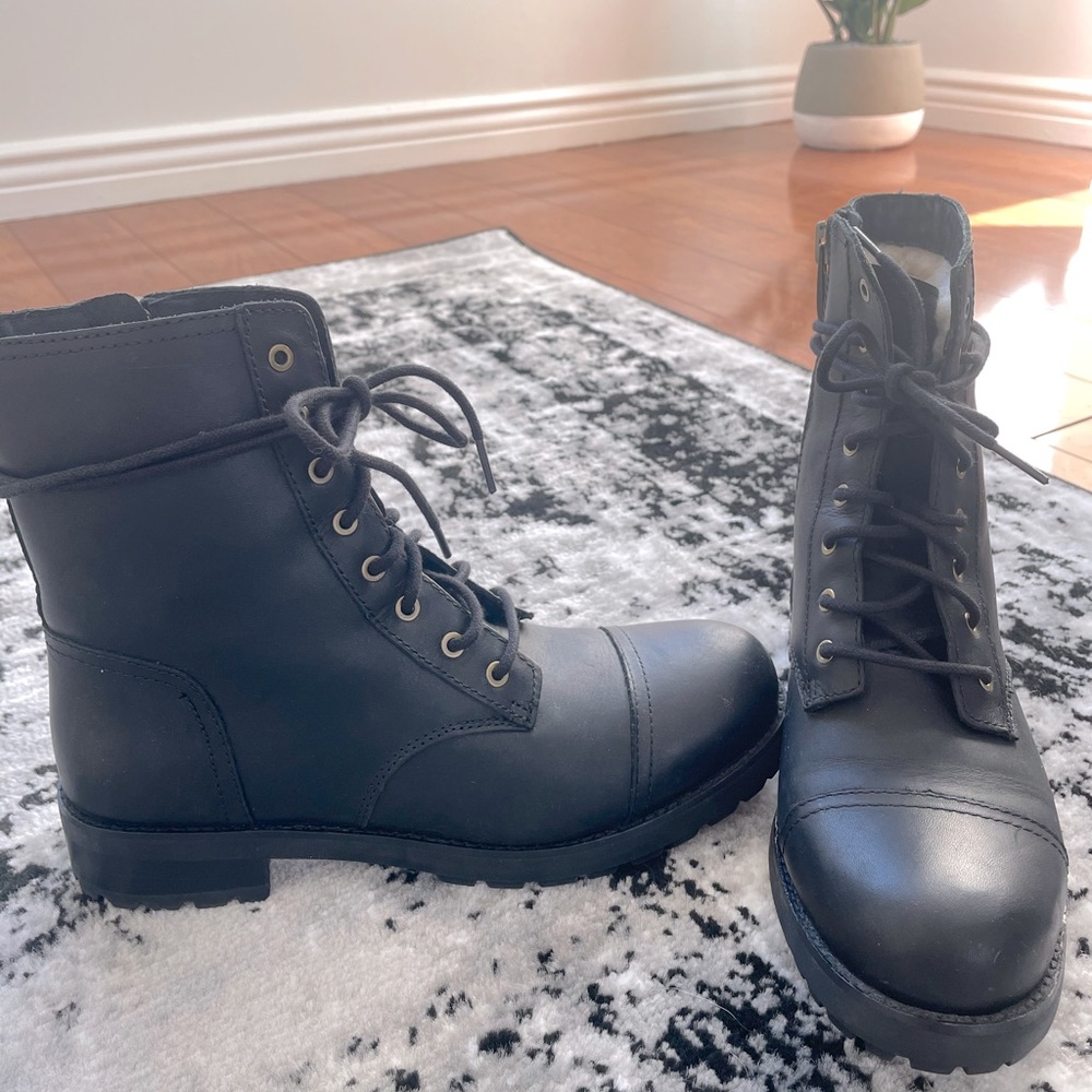 COPY - COPY - Ugg fur lined combat boots